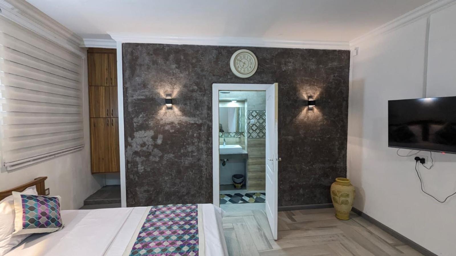 Happy House - Cosy Apartment With Private Pool And Walking Distance To Blue Bay Beach 외부 사진