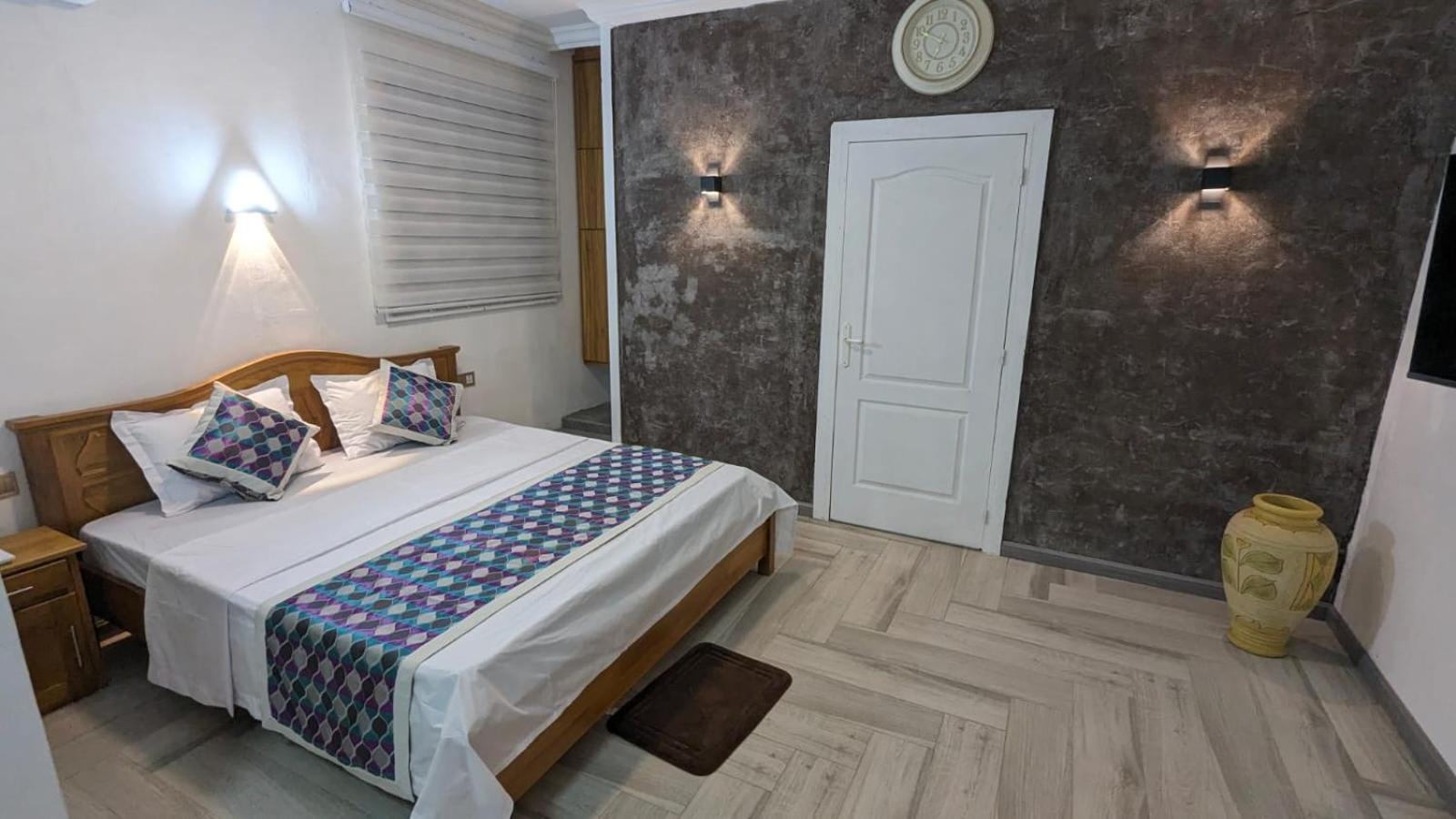 Happy House - Cosy Apartment With Private Pool And Walking Distance To Blue Bay Beach 외부 사진