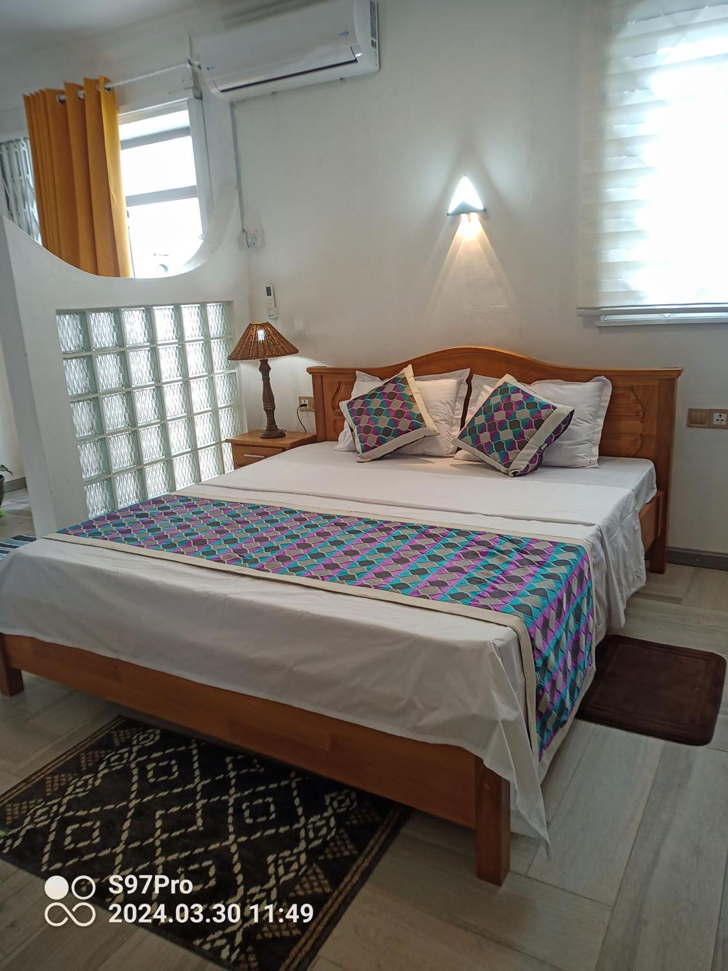 Happy House - Cosy Apartment With Private Pool And Walking Distance To Blue Bay Beach 외부 사진